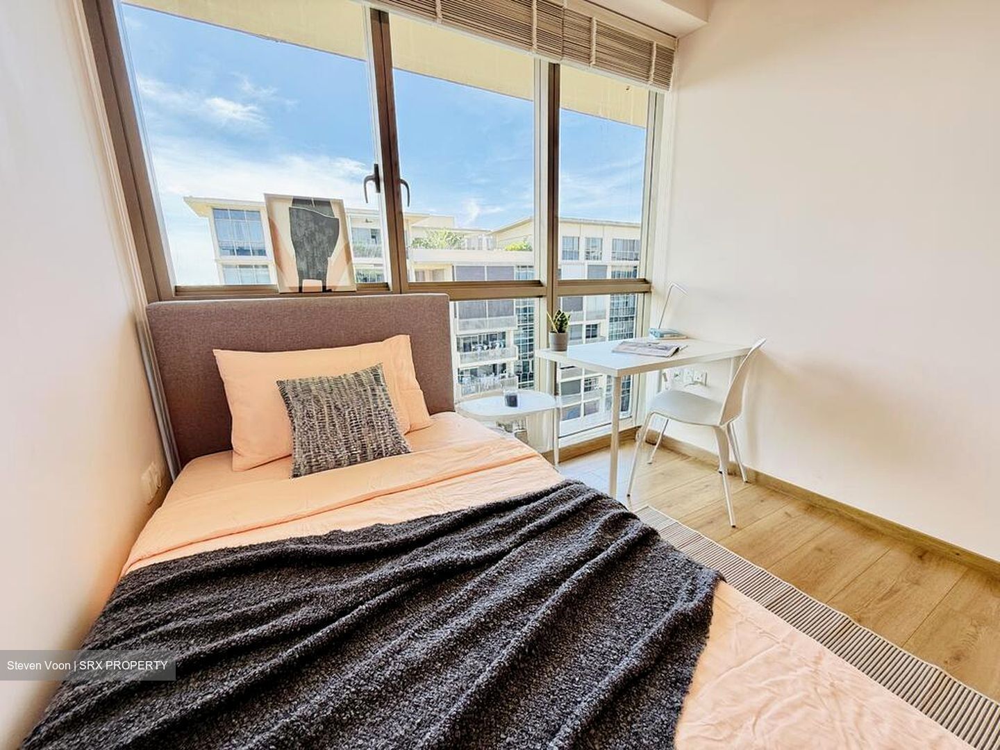 The Vales (D19), Condominium #502171321